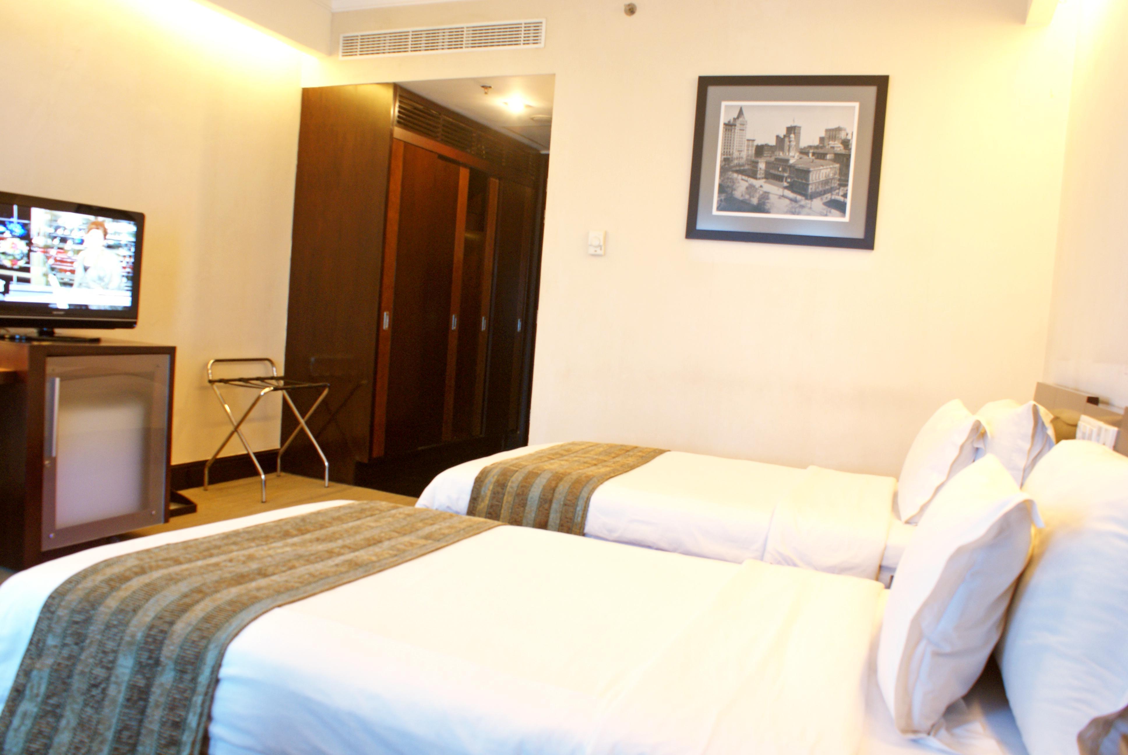 Manhattan Hotel Jakarta Exterior photo