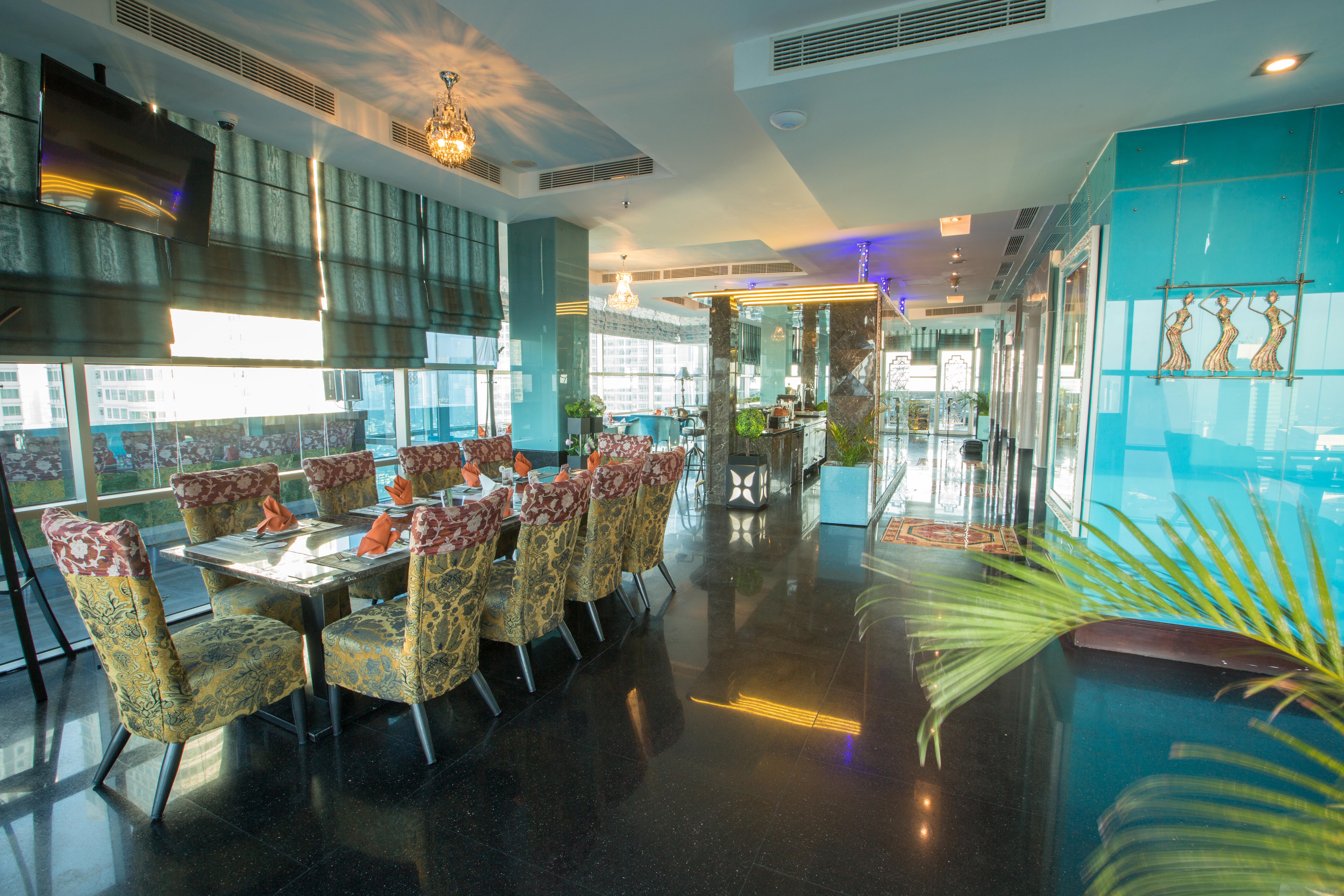 Manhattan Hotel Jakarta Exterior photo