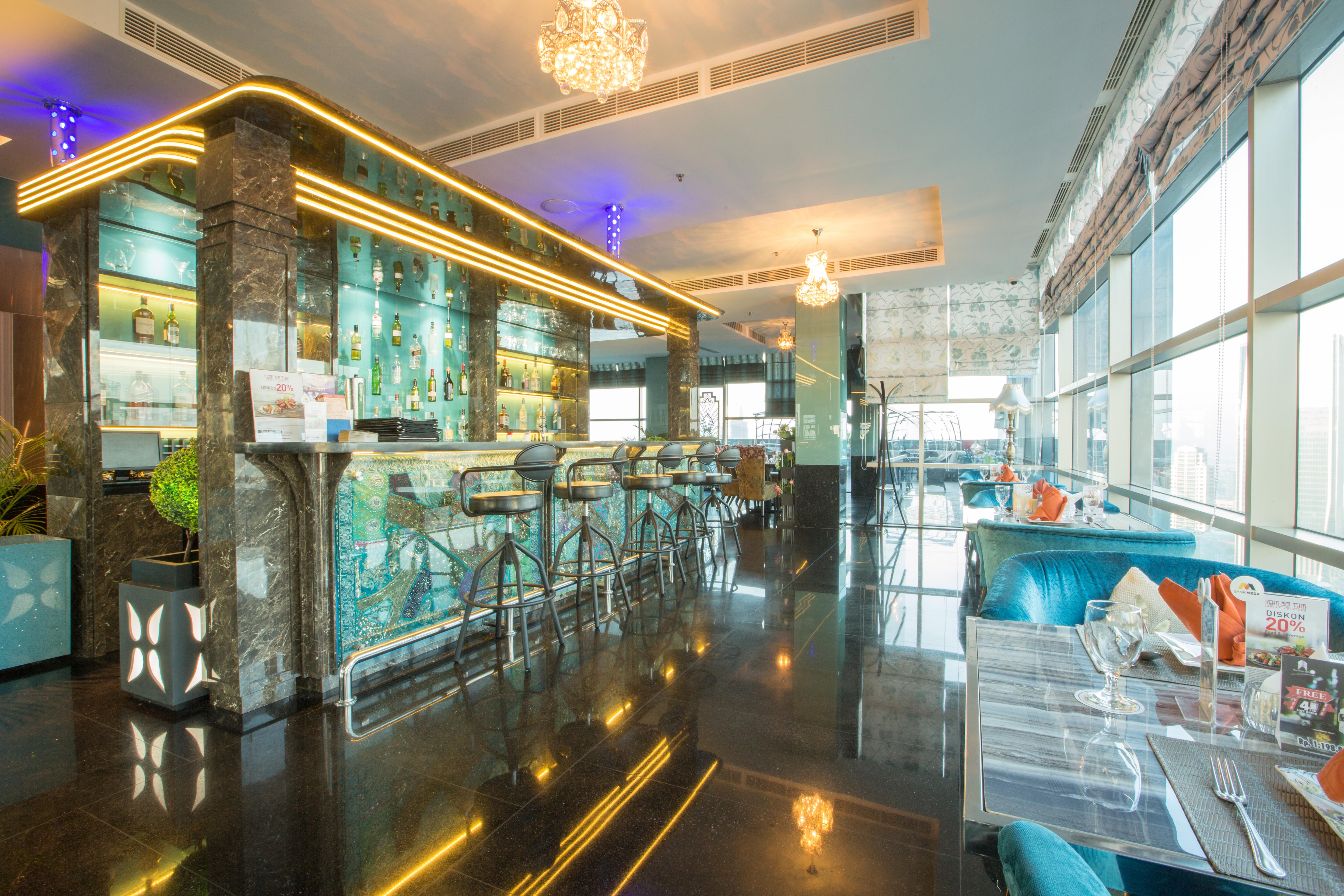 Manhattan Hotel Jakarta Exterior photo