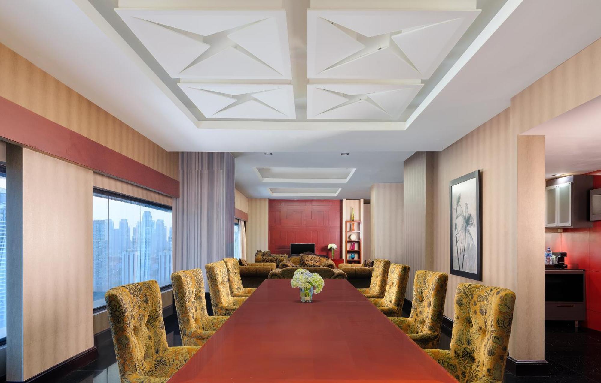 Manhattan Hotel Jakarta Exterior photo